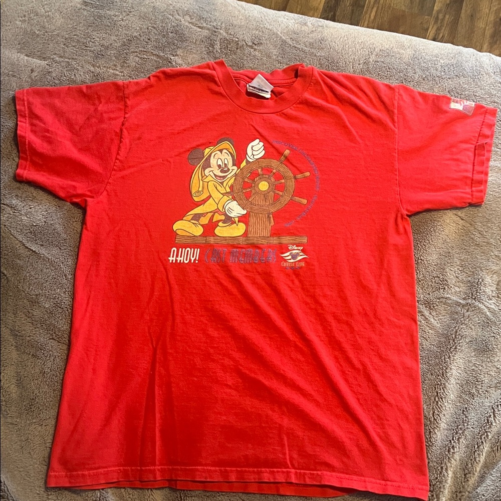 VTG 90s Disney Mickey Mouse Ahoy Cast Members Vintage January 1998 Shirt size L